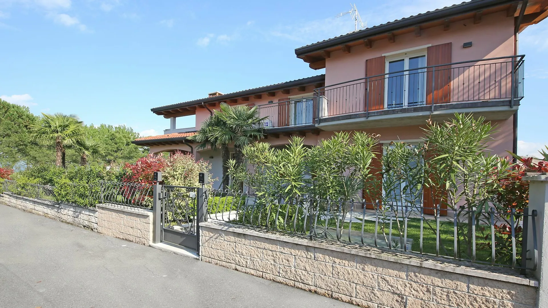 Villa Aurora Sirmione Italy