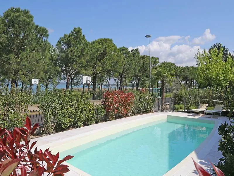 Villa Aurora Sirmione 0*,  Italy